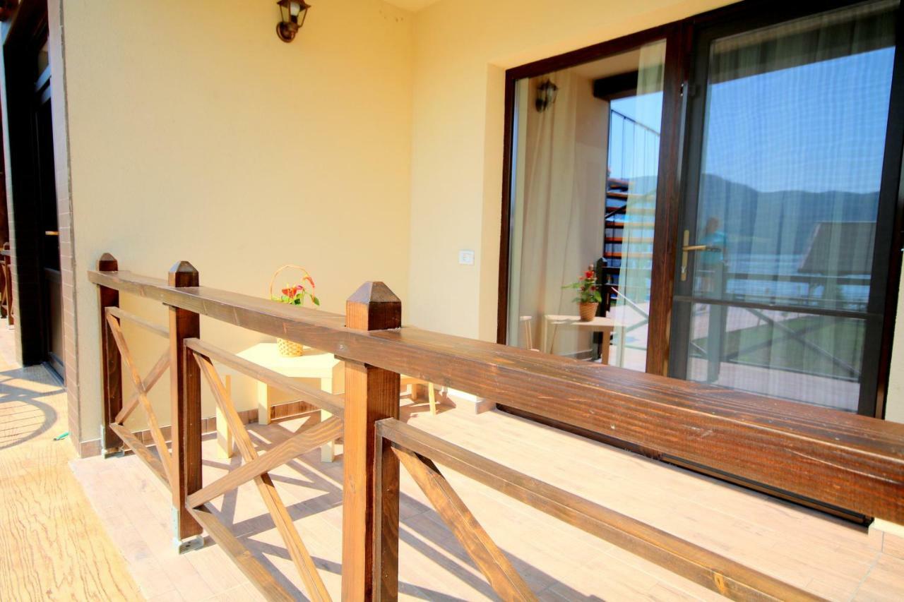 Mustaciosul Dunarii Hotel เอเชลนิทซา ภายนอก รูปภาพ